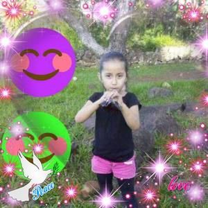 Meet your Posher, Dina